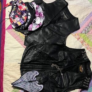 Unik Black Leather Apparel with Wing Design